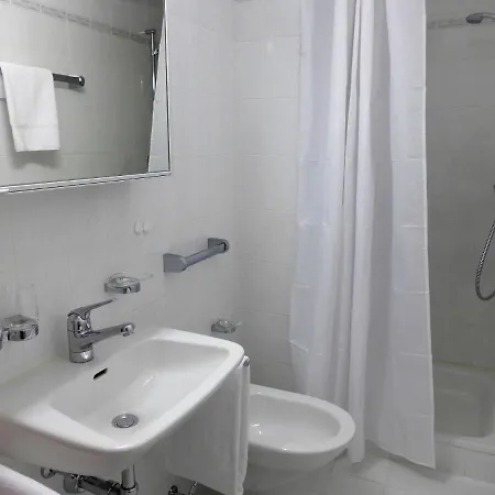 Chesa Fuolla Verda A8 By Interhome * Челерина